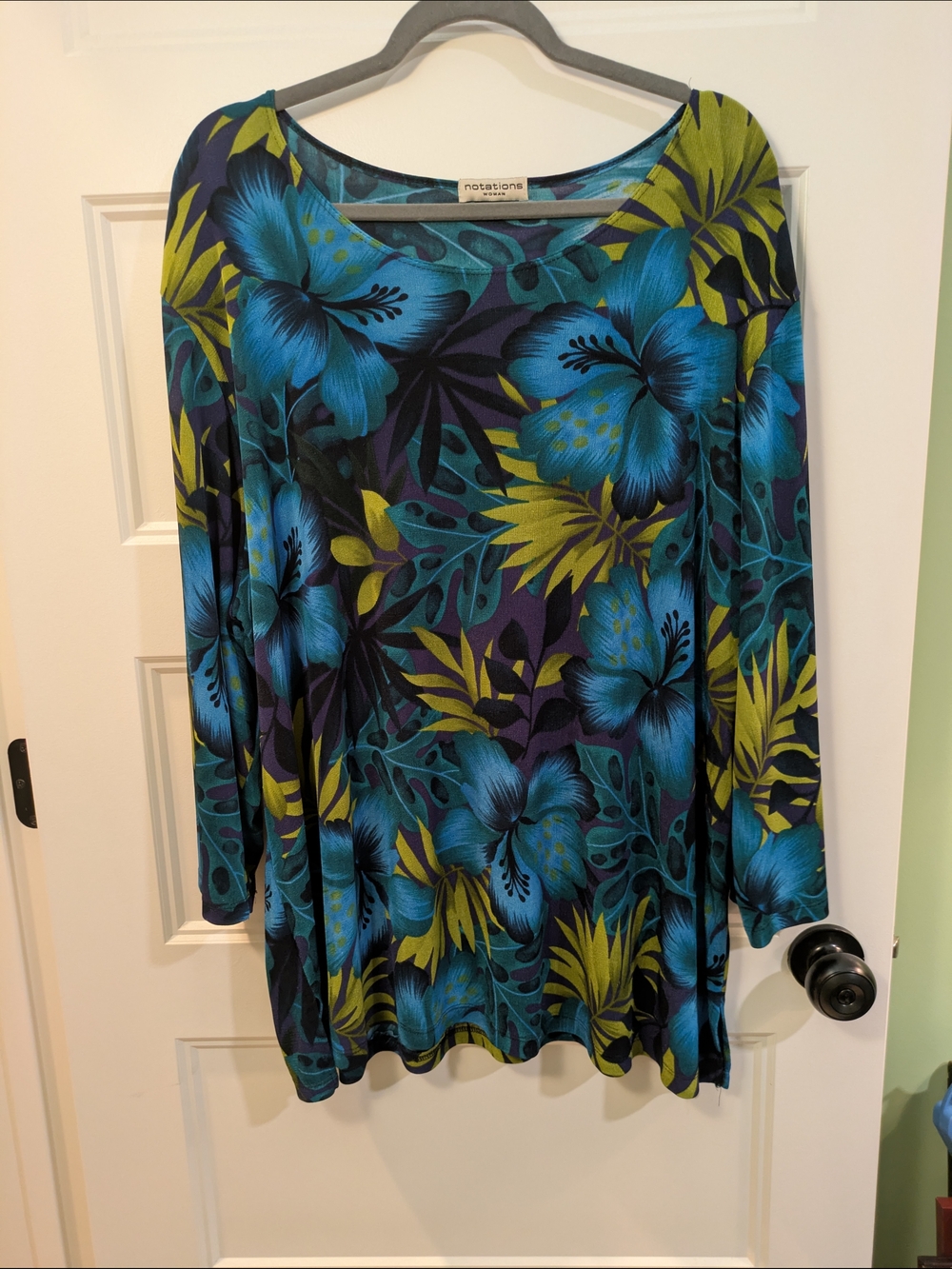Notations Blue and Green Floral Long-Sleeve Top